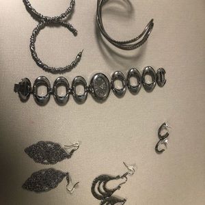 LOT OF 6 CHARCOAL GRAY HOOP BRACELET WATCH EARRING